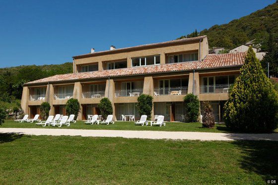 Vacanceole - Le Domaine De Chames - Pont D'Arc Vallon-Pont-dʼArc Exteriör bild